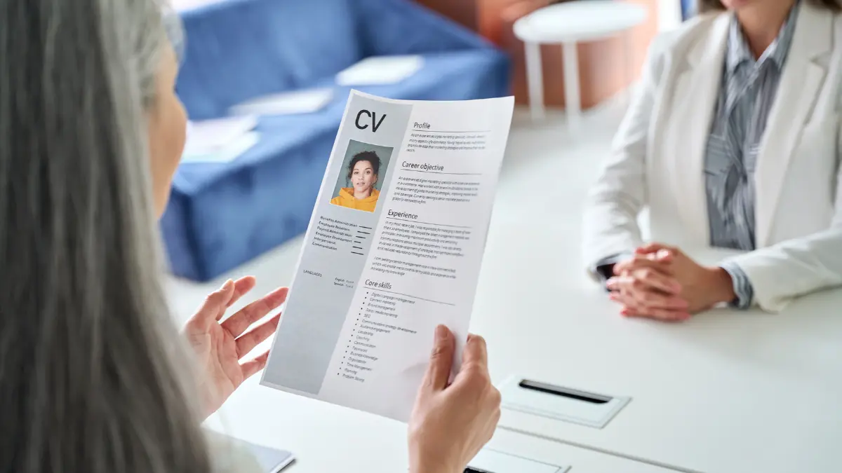 Dominando a arte da personalização de currículos para cada candidatura a emprego